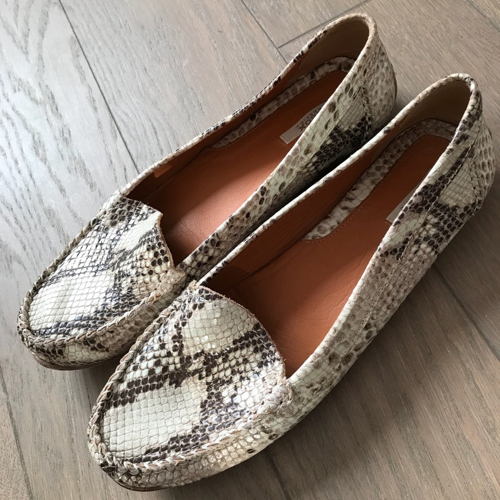 GEOX Italian leather snakeskin loafers
